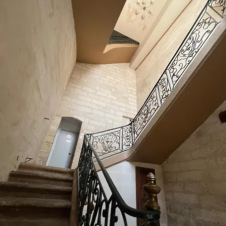 Apartment Elegant Coeur Du Centre Avec Wifi Avignon